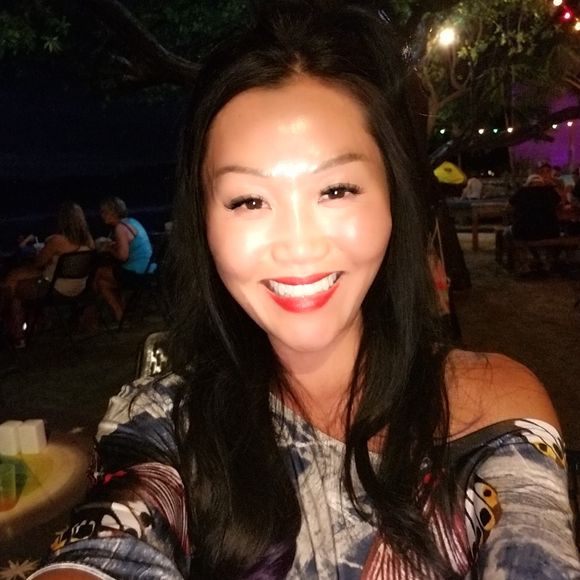 Meet your Posher, Christy - Picture 1 of 1